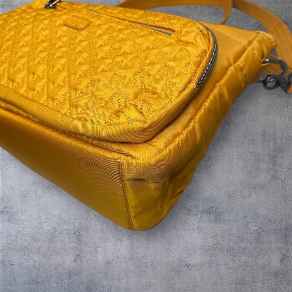 Lug Shimmy SE Crossbody Shoulder Bag Drink Pocket Gold Amber Yellow Quilted - Picture 8 of 14